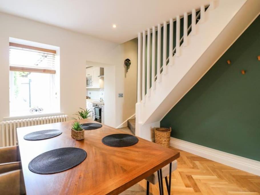 Minster Cottage - Cathedral Quarter With Free Parking Lincoln Exterior photo