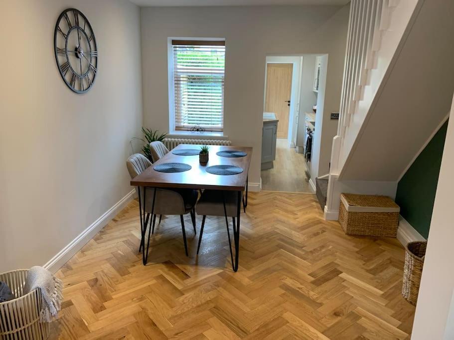 Minster Cottage - Cathedral Quarter With Free Parking Lincoln Exterior photo