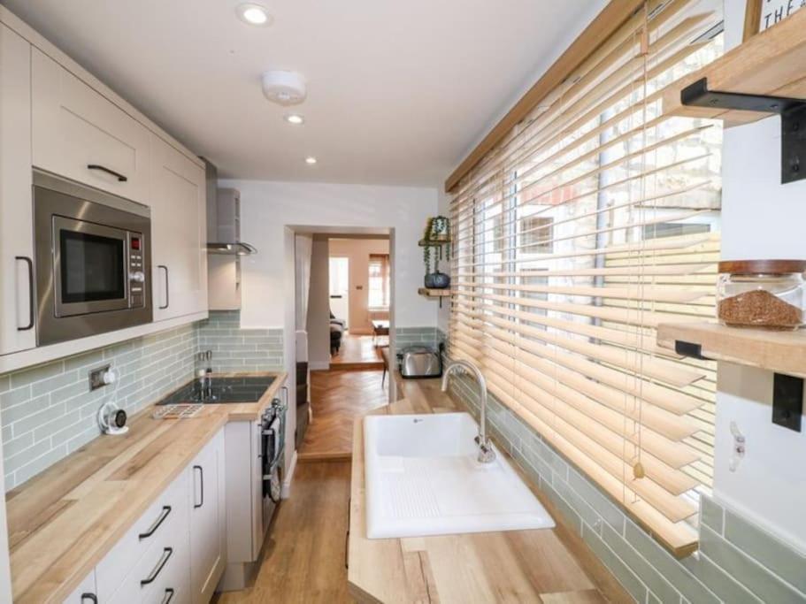 Minster Cottage - Cathedral Quarter With Free Parking Lincoln Exterior photo