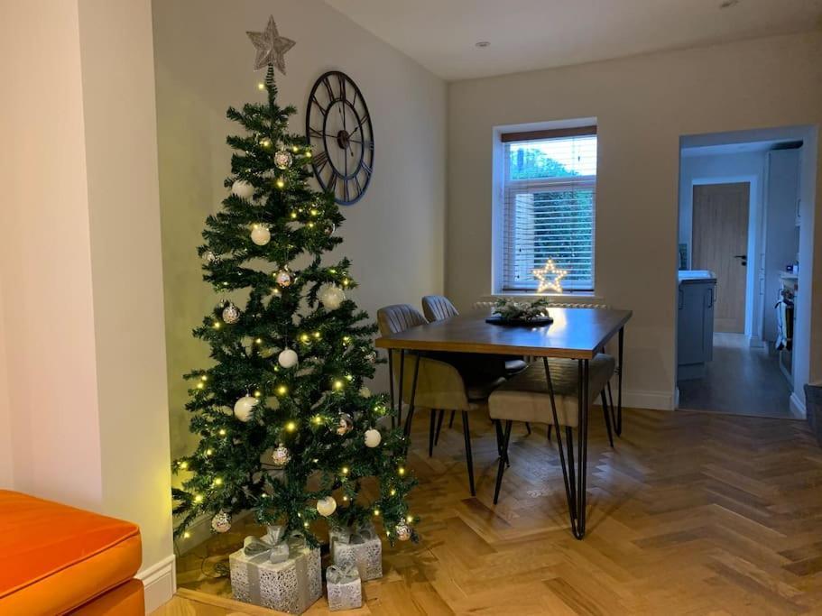 Minster Cottage - Cathedral Quarter With Free Parking Lincoln Exterior photo