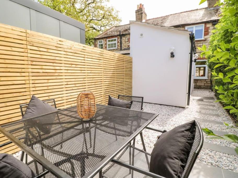 Minster Cottage - Cathedral Quarter With Free Parking Lincoln Exterior photo