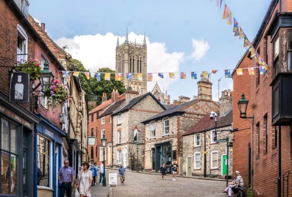 Minster Cottage - Cathedral Quarter With Free Parking Lincoln Exterior photo